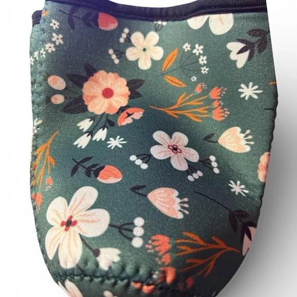 Floral Insulated cup sleeve(s) pick 1 in the color you want - Picture 11 of 13